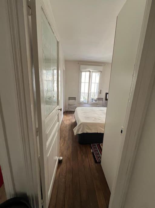 Montmartre Joli 2 Pieces Au Pied Du Sacre Coeur Apartment Paris Exterior photo